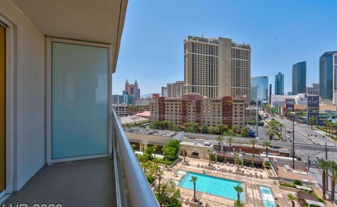 Balcony Full Strip View Suite Mgm Signature Free Valet ลาสเวกัส ภายนอก รูปภาพ